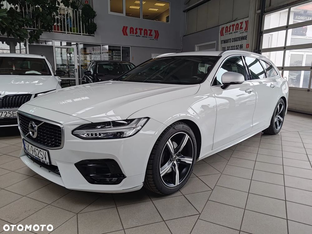 Volvo V90 D4 R-Design - 10