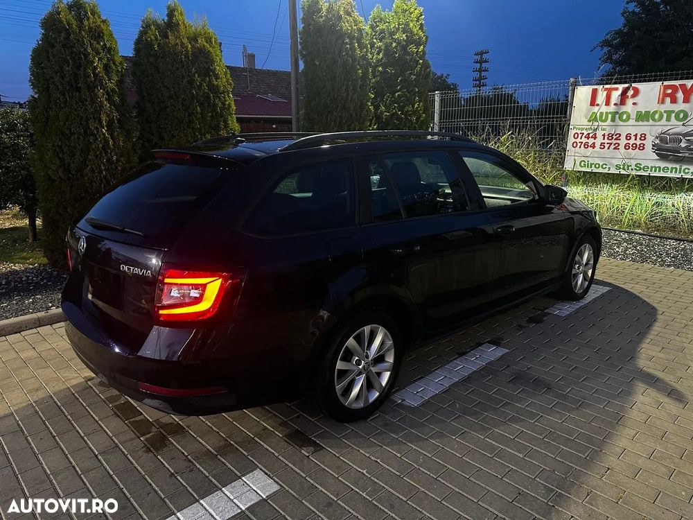 Skoda Octavia 1.6 TDI DSG Style - 7