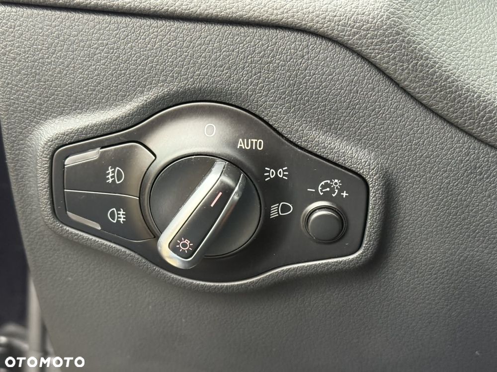 Audi Q5 2.0 TDI - 33