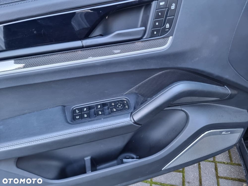 Porsche Cayenne E-Hybrid Tiptronic S Platinum Edition - 30