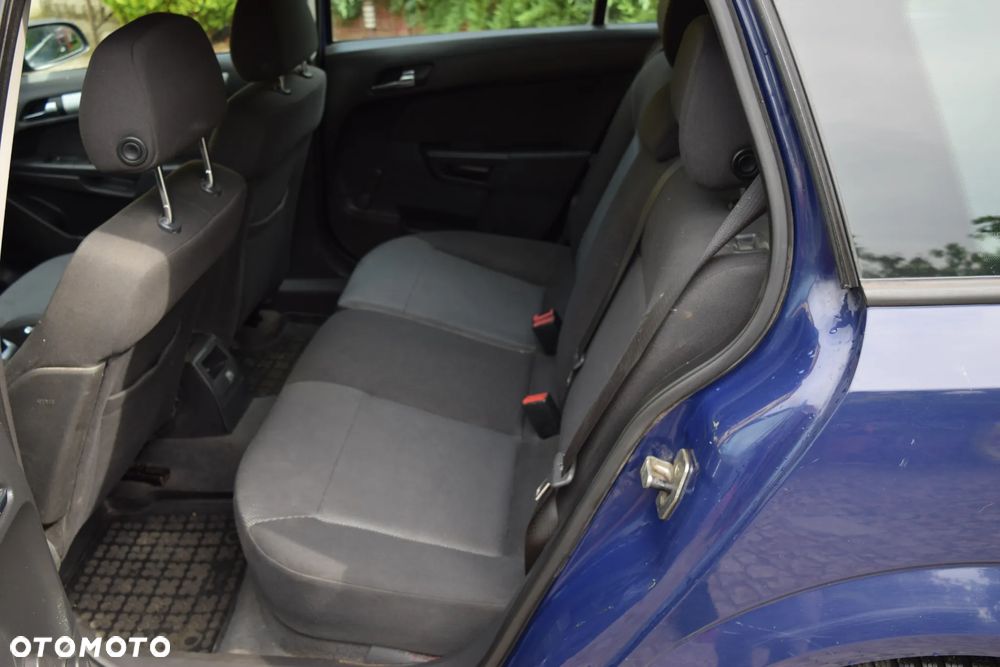 Opel Astra 1.7 CDTI - 13
