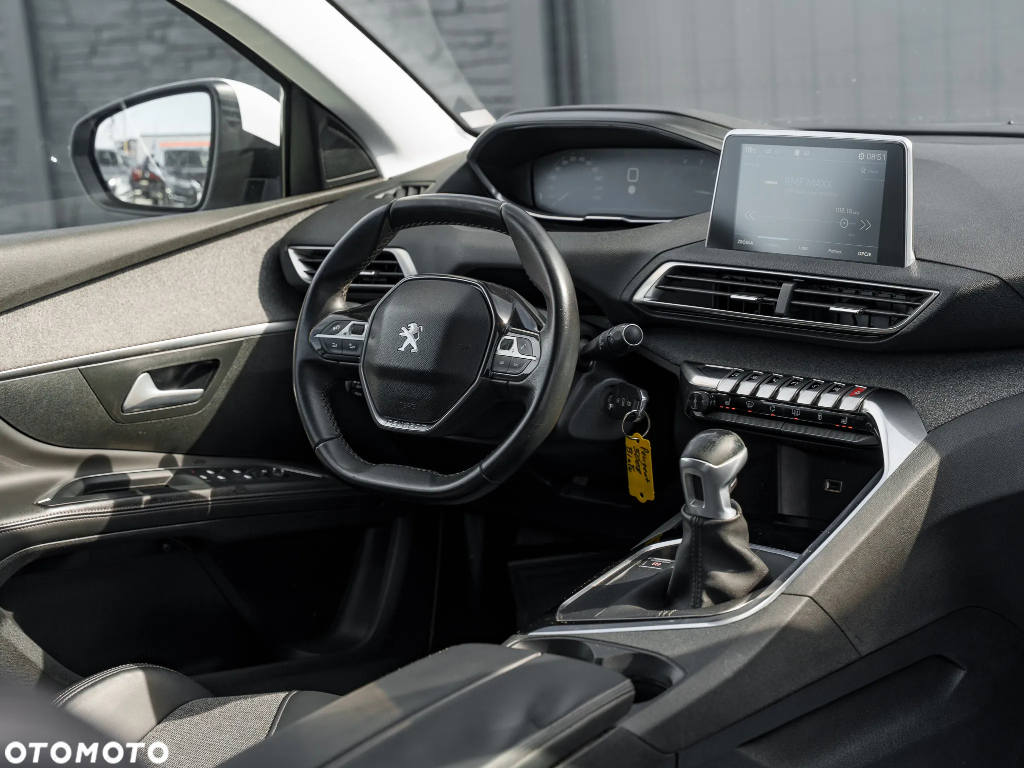 Peugeot 5008 1.6 BlueHDi Allure 7os - 23