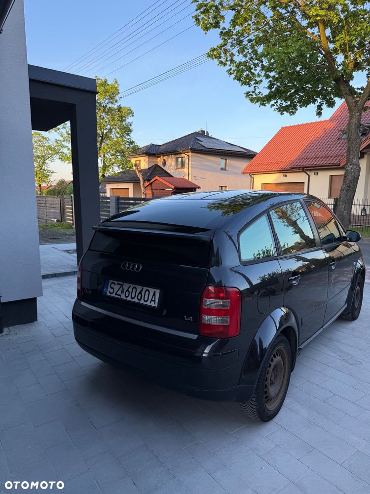 Audi A2 1.4 - 5