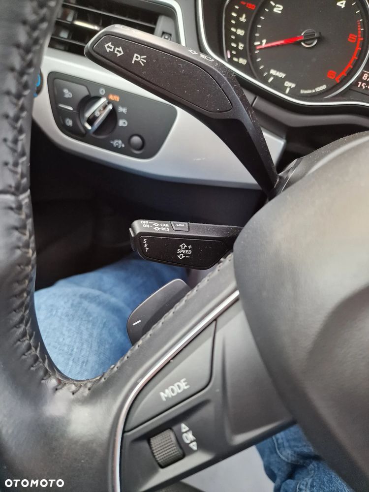 Audi A4 Avant 2.0 TDI S tronic - 30