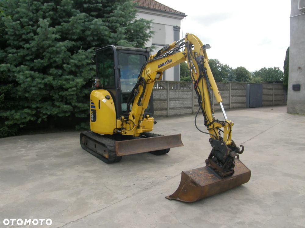 Komatsu PC26MR-3 2018rok szybkozłącze uchylne hydrauliczne sprowadzona - 11