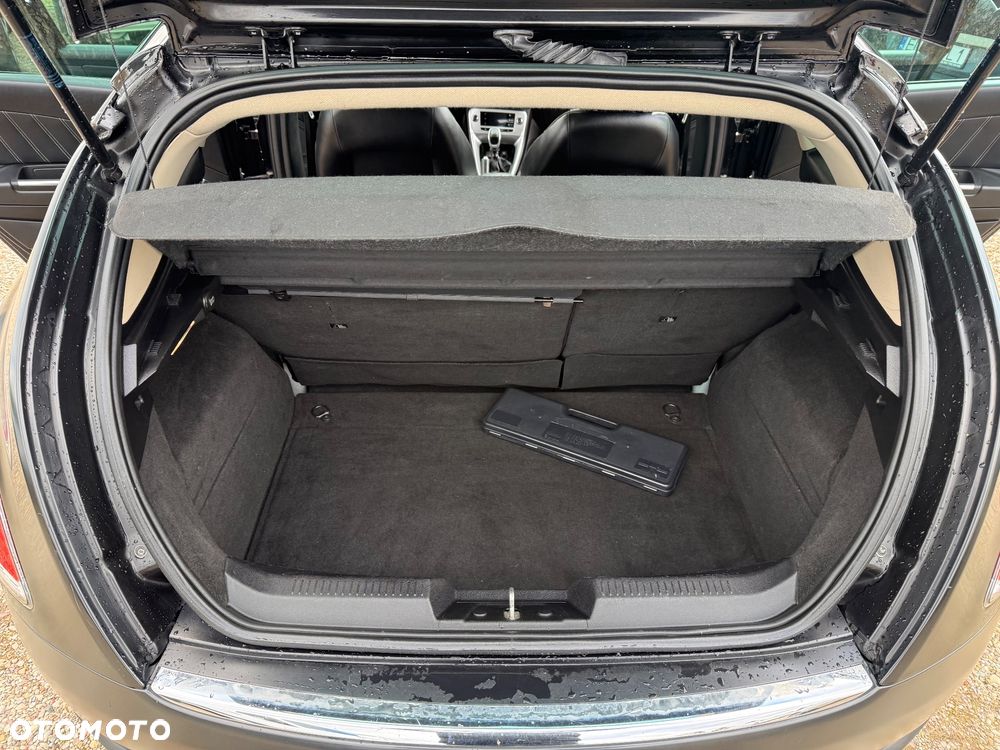 Lancia Delta 1.4 MultiAir16v Oro - 13