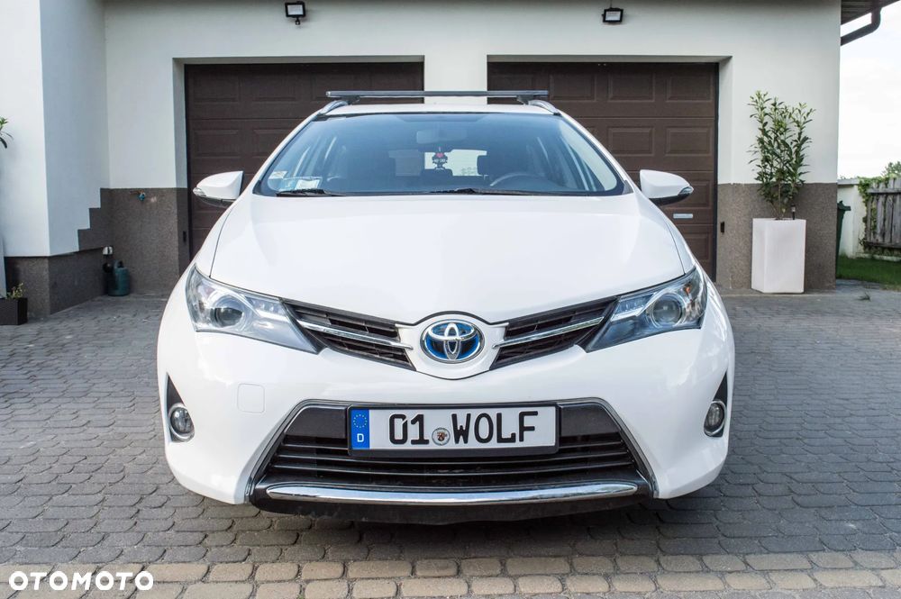 Toyota Auris - 2