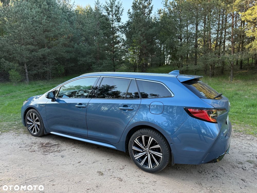 Toyota Corolla 2.0 Hybrid Comfort - 5