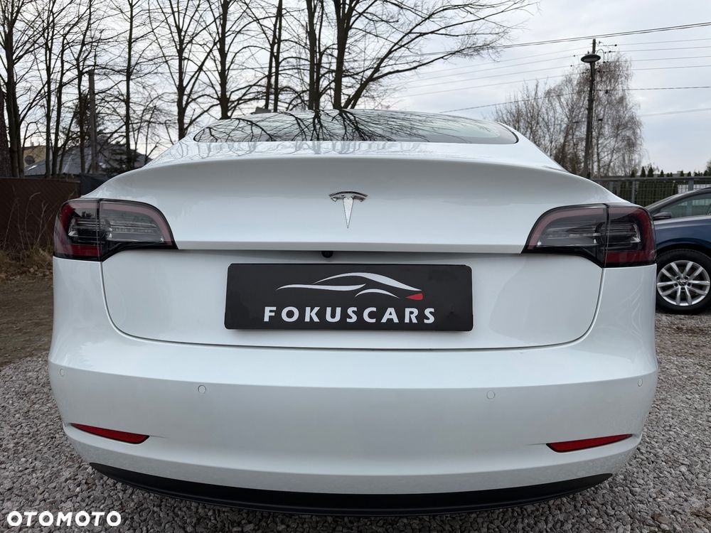 Tesla Model 3 RWD - 9