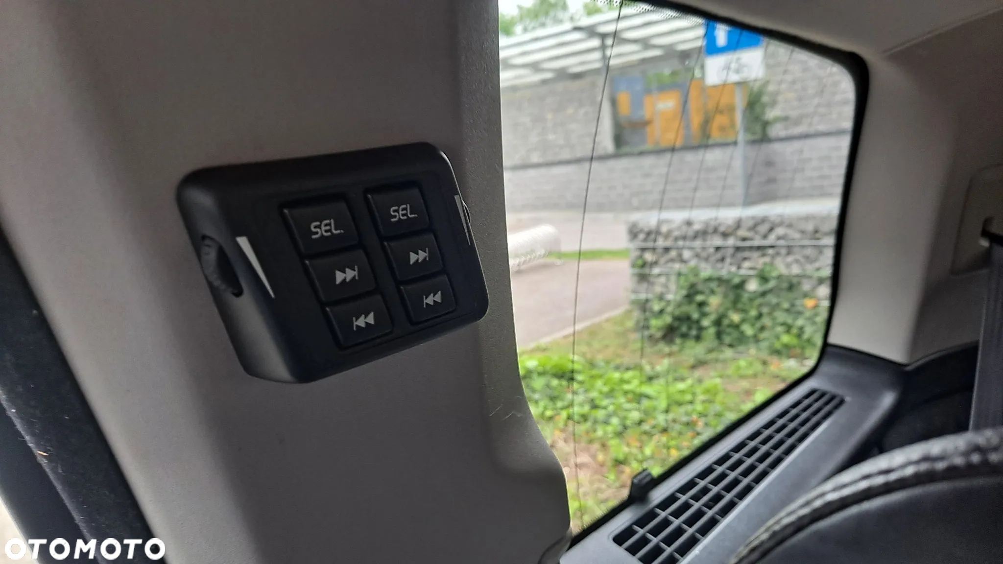 Volvo XC 90 - 30