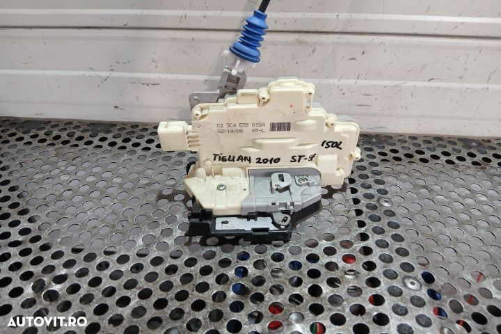 Broasca usa spate stanga 3C4839015A 3C4839015A Volkswagen VW Tiguan 1 - 1