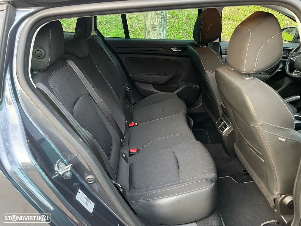 Renault Mégane Sport Tourer 1.3 TCe Limited - 17