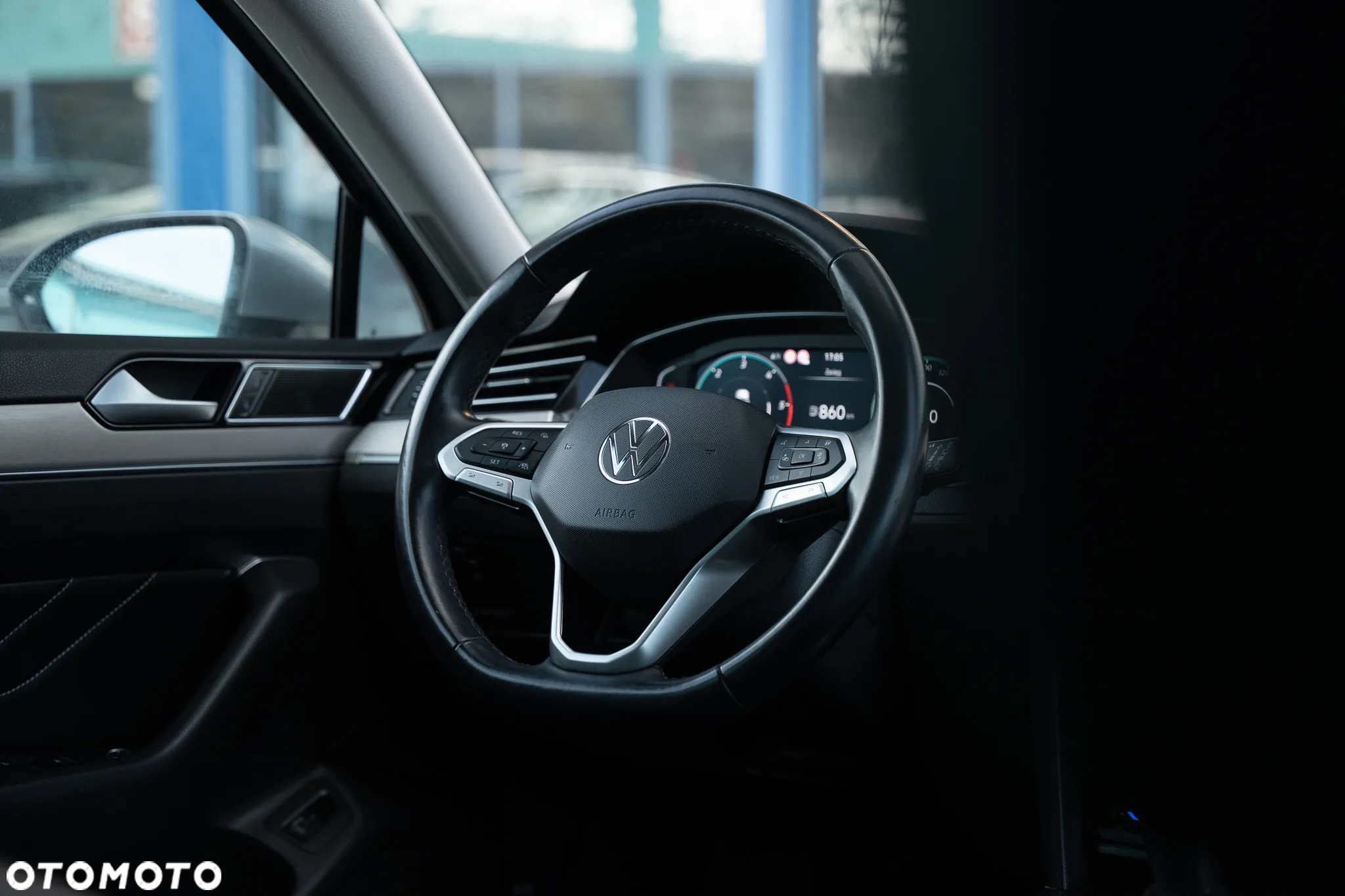 Volkswagen Passat Variant 2.0 TDI (BlueMotion Technology) Highline - 28