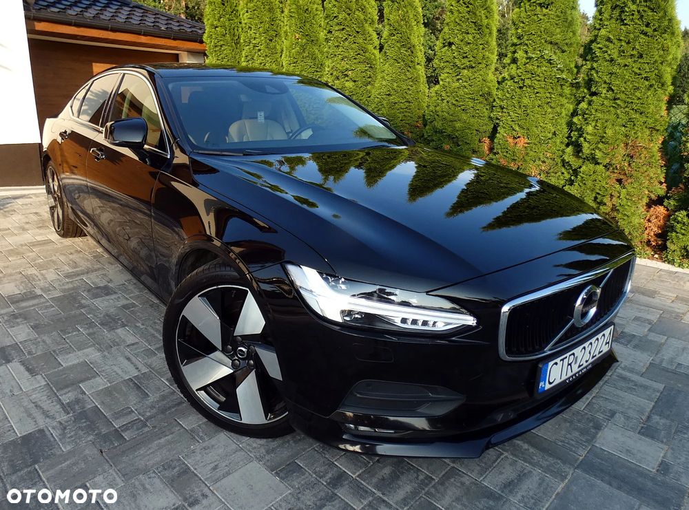 Volvo S90 D4 SCR Momentum Pro - 38