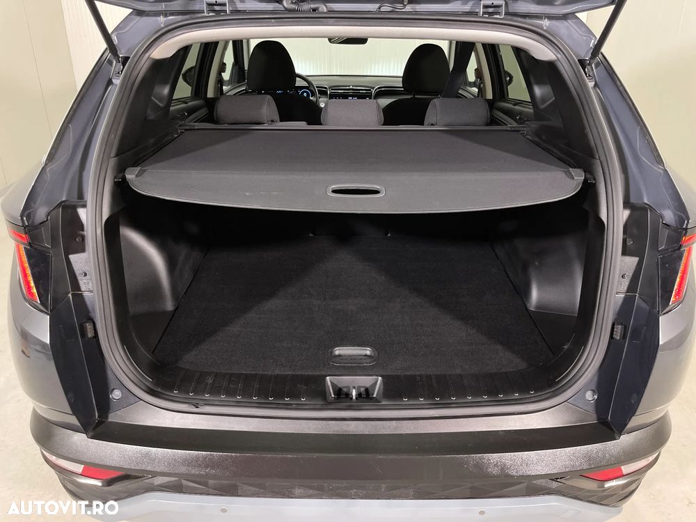 Hyundai Tucson 1.6 T-GDi HEV 2WD Advantage - 13