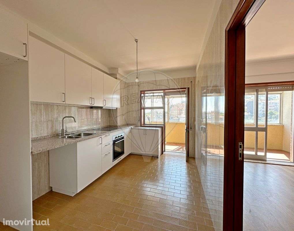 Apartamento T2 para arrendamento - Grande imagem: 2/26