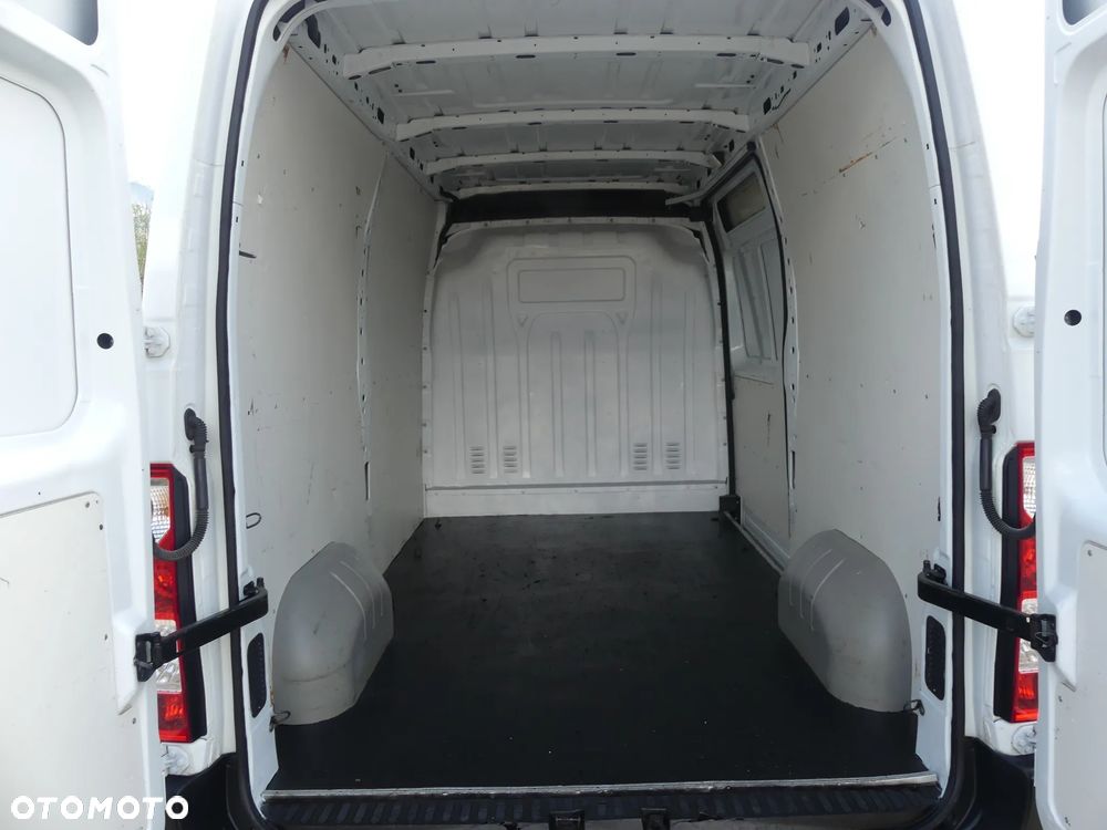 Renault Master - 10