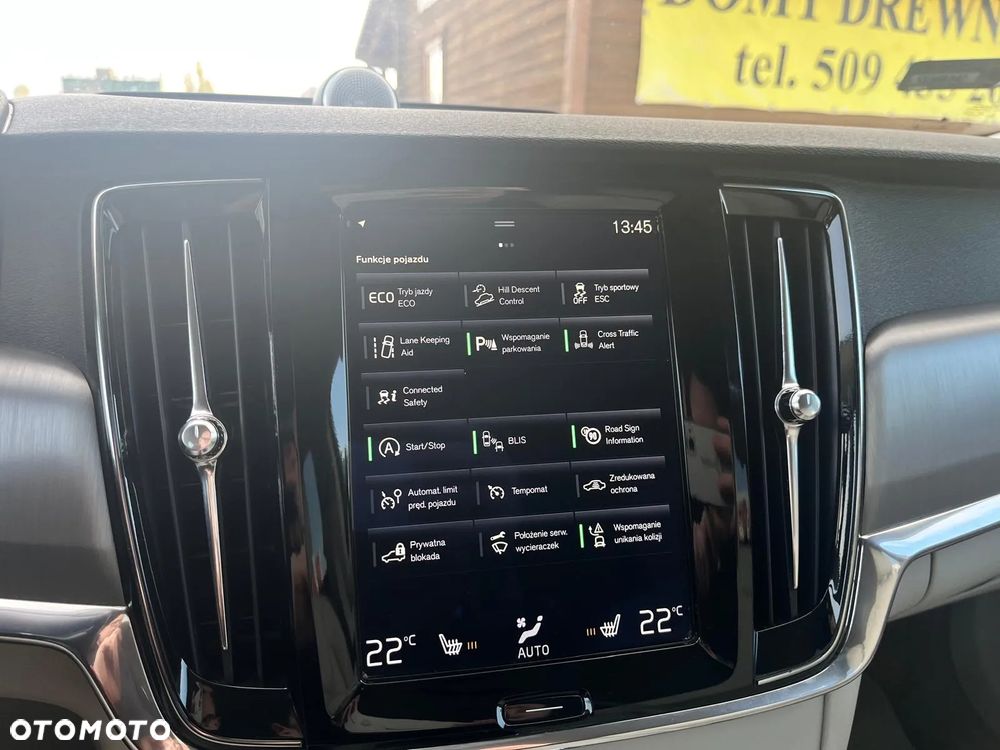 Volvo V90 Cross Country D5 SCR AWD Pro - 33