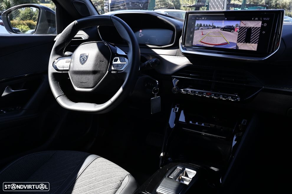Peugeot 2008 1.2 Hybrid Allure e-DCS6 - 12
