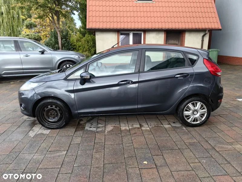 Ford Fiesta 1.4 TDCI Ambiente - 2