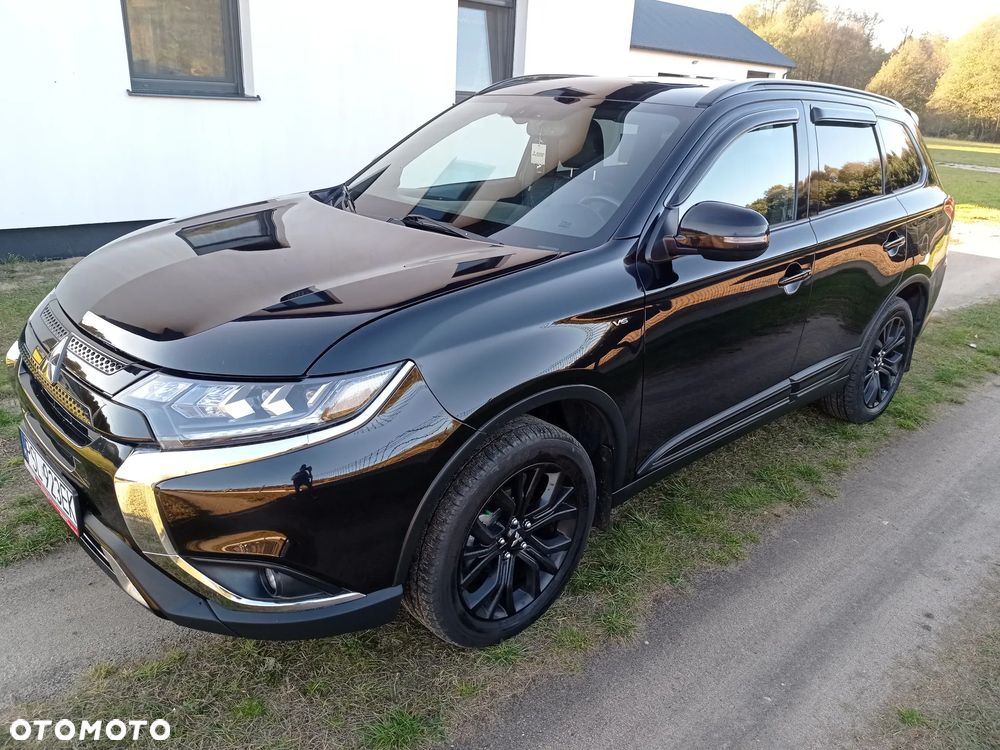 Mitsubishi Outlander - 17