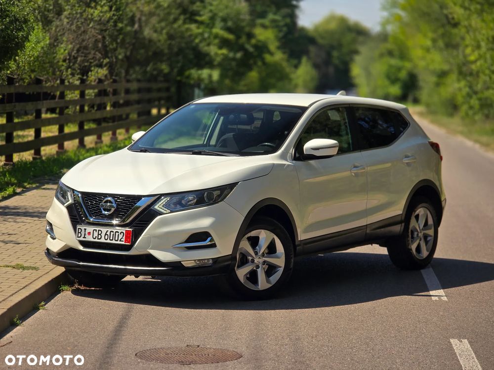 Nissan Qashqai 1.6 DCi Xtronic TEKNA - 3