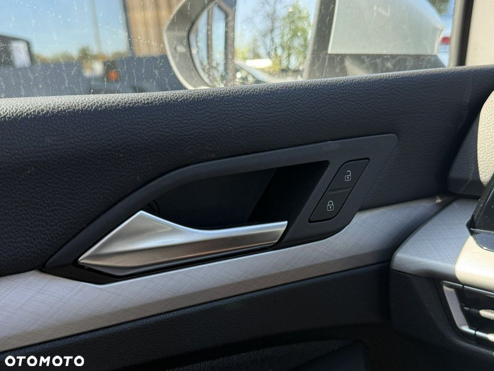 Volkswagen Golf 1.5 TSI EVO Life - 35