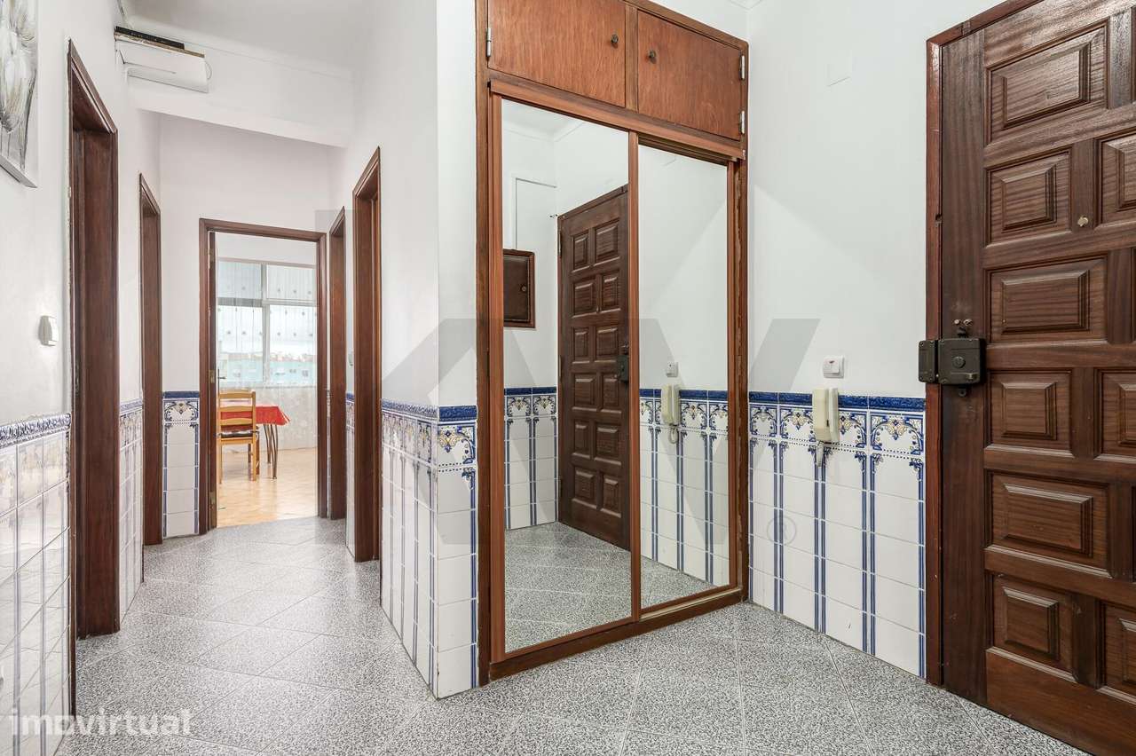 Apartamento T2 no Casal do Marco – Conforto, Luminosidade e Excelente - Grande imagem: 3/34