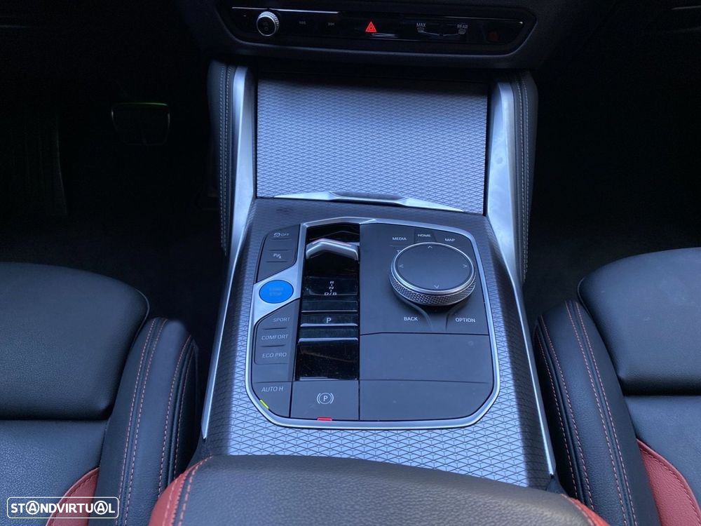 BMW i4 eDrive40 Pack Desportivo M Pro - 12