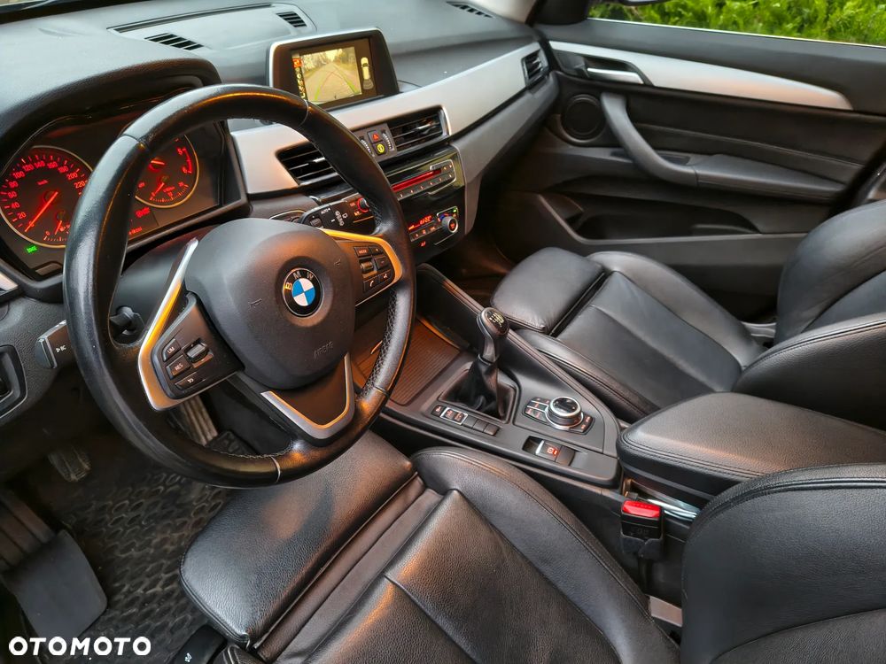 BMW X1 sDrive16d Advantage - 12