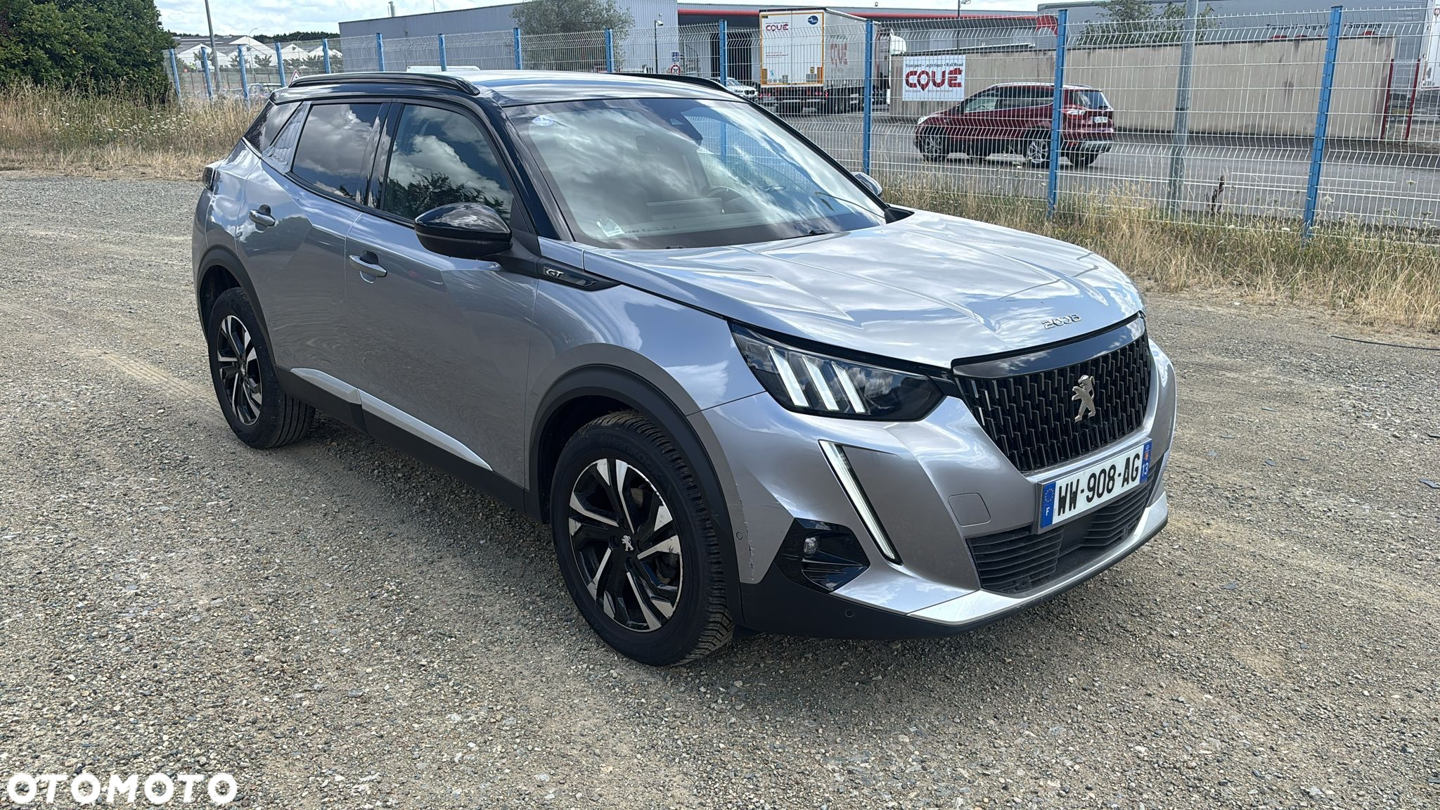 Peugeot 2008 PureTech 130 EAT8 GT Pack - 3