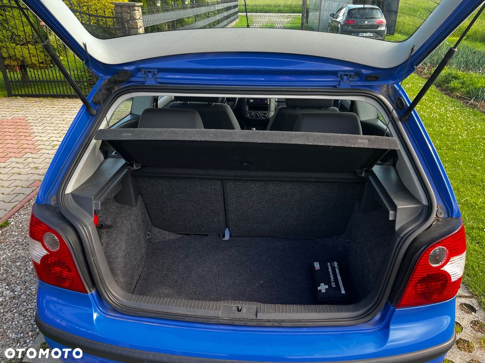 Volkswagen Polo - 9