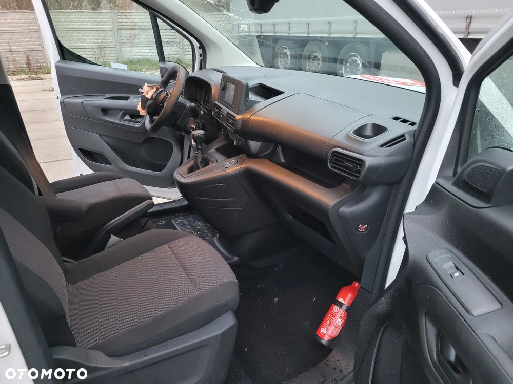 Toyota 2025 ProAce City 1.5 D-4D Comfort S&S salon POLSKA - 11