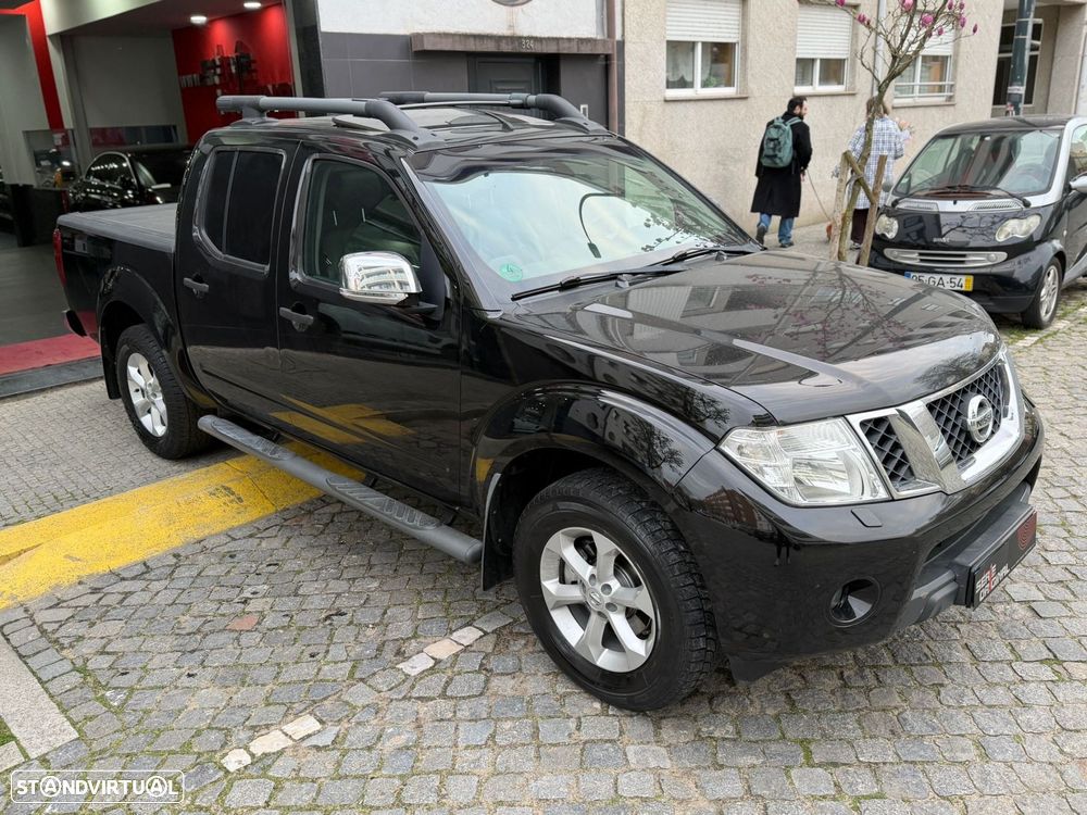 Nissan Navara 2.5 dCi CD LE Hi-Tech +P.Premium 4WD - 4