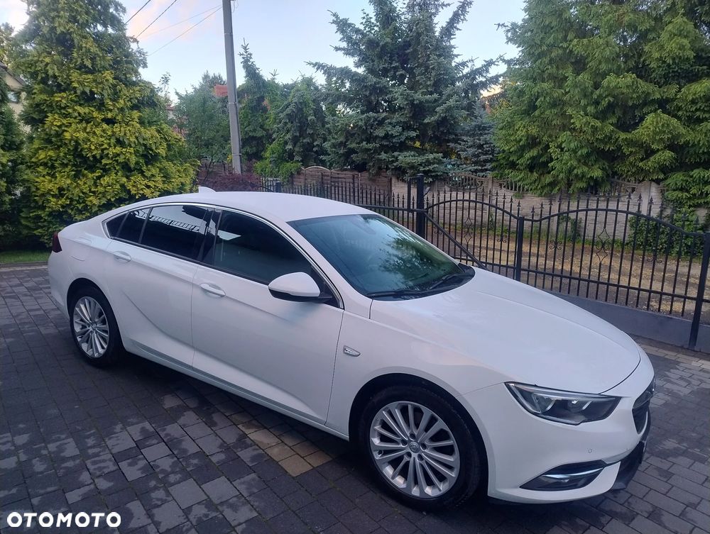 Opel Insignia 2.0 - 3