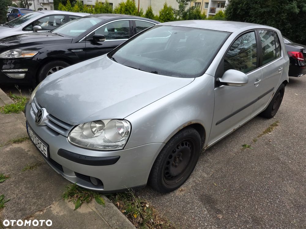 Volkswagen Golf V 1.9 TDI Q-Line - 4