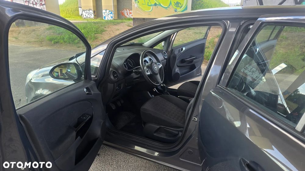 Opel Corsa 1.2 16V Enjoy - 29