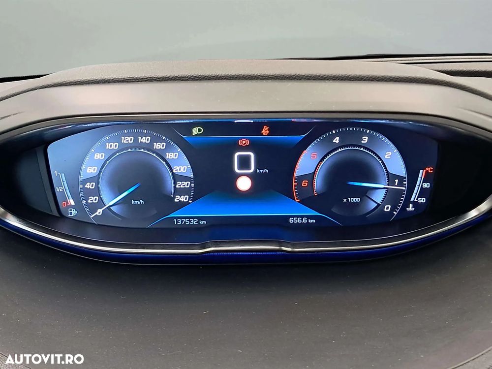 Peugeot 3008 1.5 BlueHDI 130 S&S BVM6 Active - 13