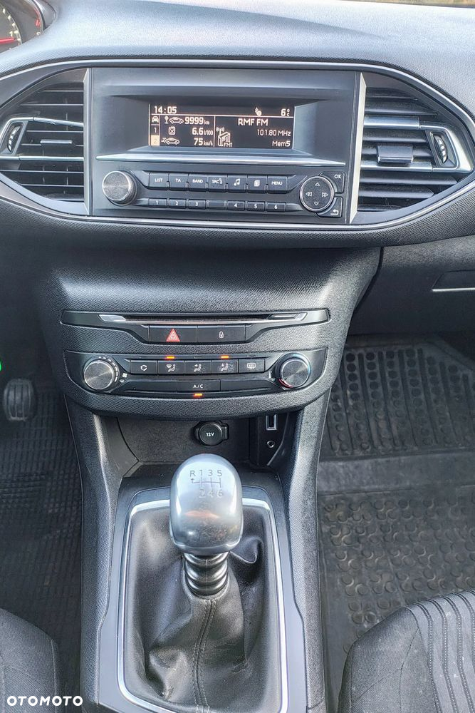 Peugeot 308 SW 1.6 e-HDi Active S&S - 19