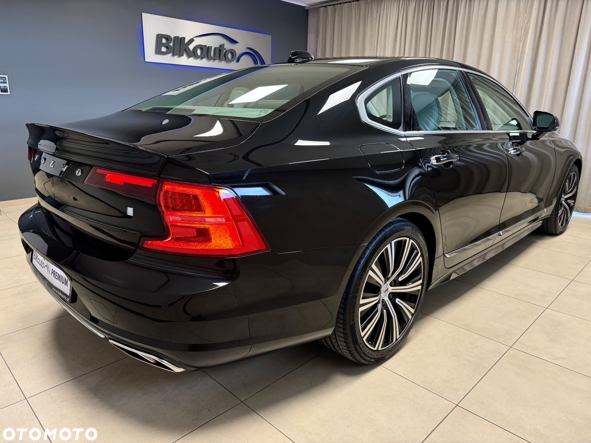 Volvo S90 D5 SCR AWD Inscription - 14