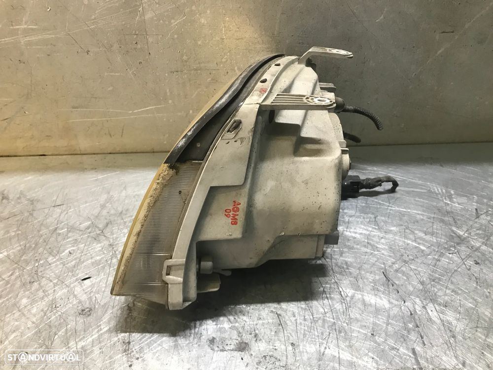 ÓTICA / FAROL HYUNDAI ATOS II 03-> 92202-055XX / 92101055XX - DIREITO / ESQUERDO - 4