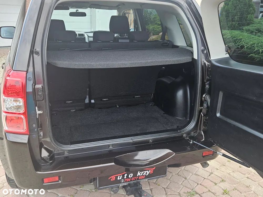 Suzuki Grand Vitara 1.9 DDiS Premium EU5 - 13