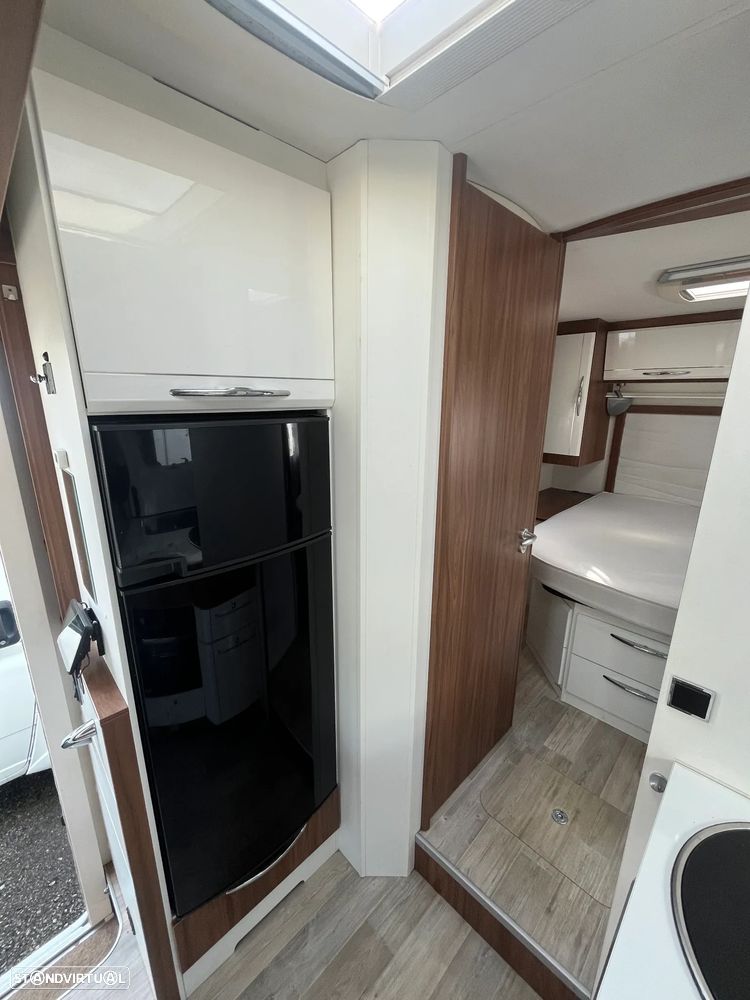 Pilote Essential 746 - 16