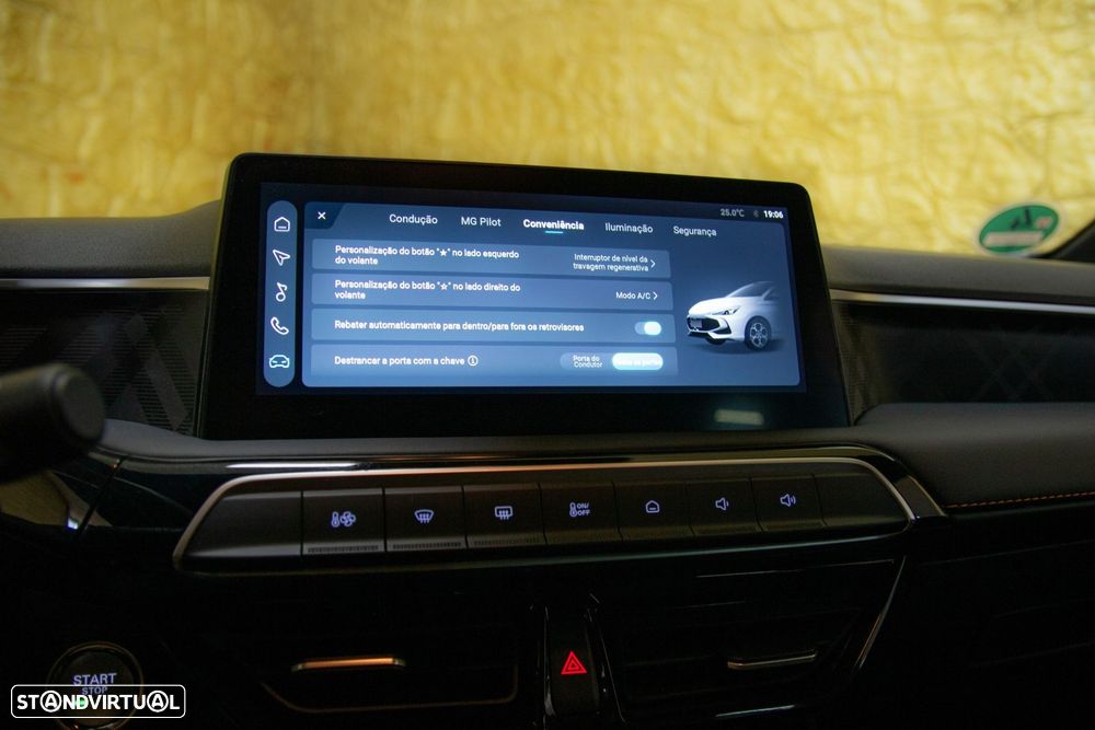 MG MG3 1.5 L Hybrid+ Luxury - 23