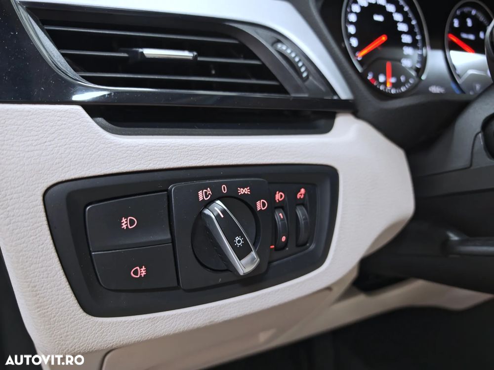 BMW X1 - 26