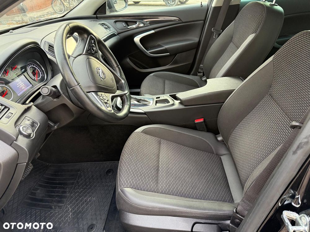 Opel Insignia 2.0 CDTI - 8