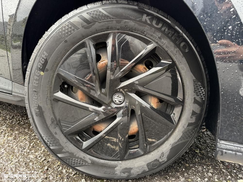 MG MG4 51 kWh Standard - 3