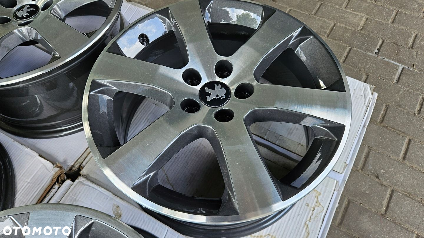 Alu Felgi Peugeot 508 308 407 607 17 5X108 7,5j et45 Partner - 6