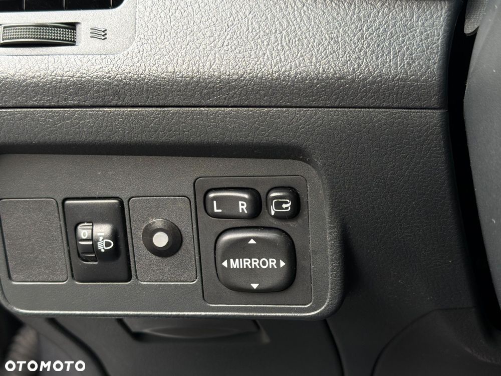 Toyota Corolla 1.6 Premium - 38