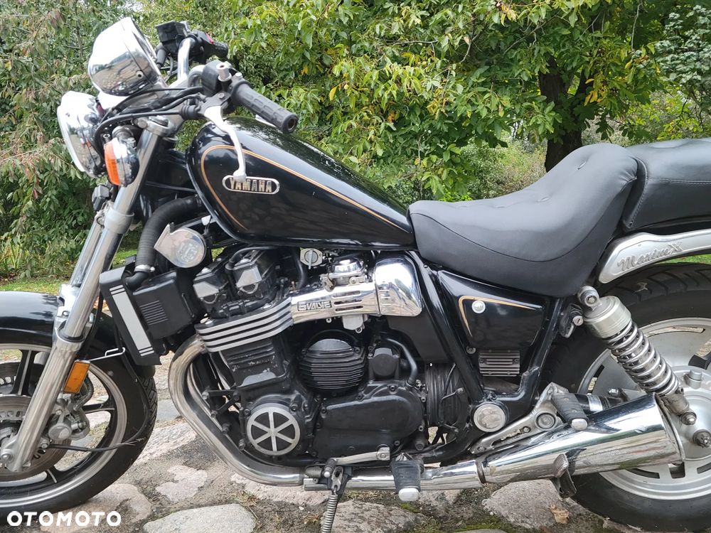 Yamaha Maxim - 10